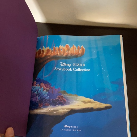 Book - Picture 4 of 8